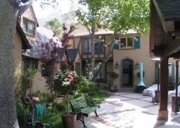 Larrabee Cottages - West Hollywood, CA